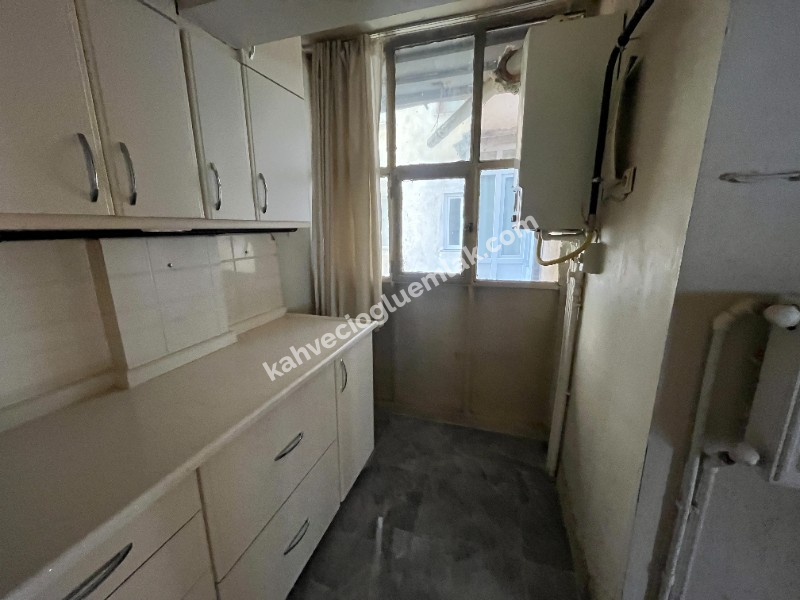 KAHVECİOĞLU EMLAK'DAN AKDEĞİRMEN MAH SATILIK DAİRE