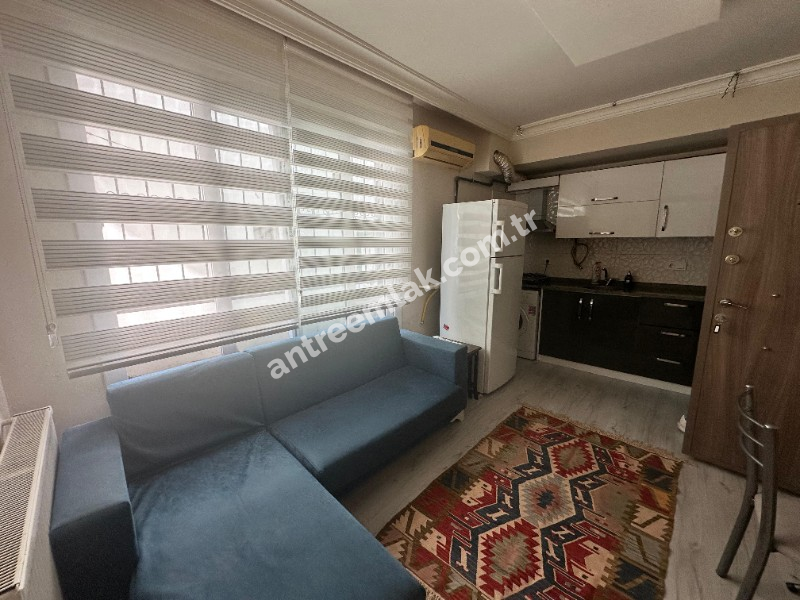 Antre Emlak'tan Eşyalı Kiralık Buca Kuruçeşme Kampüs Yanında 1+1 Zemin Kat Daire