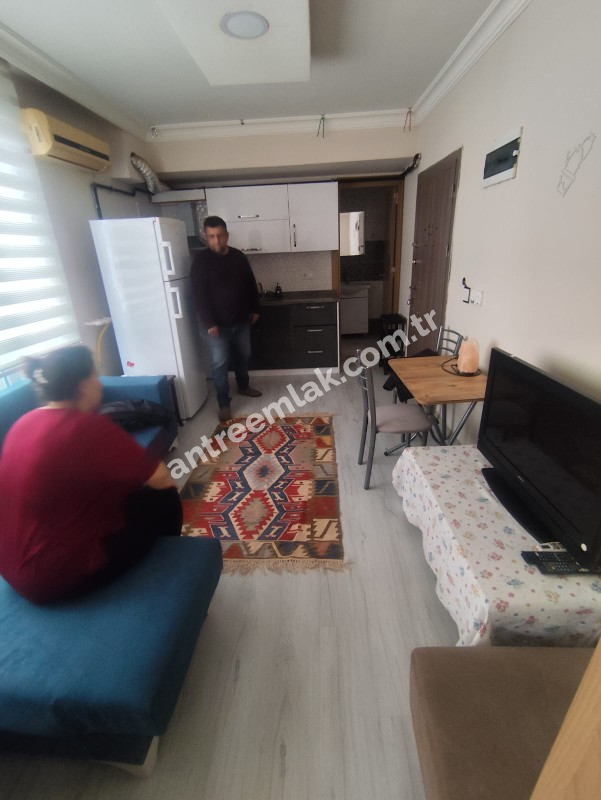Antre Emlak'tan Eşyalı Kiralık Buca Kuruçeşme Kampüs Yanında 1+1 Zemin Kat Daire