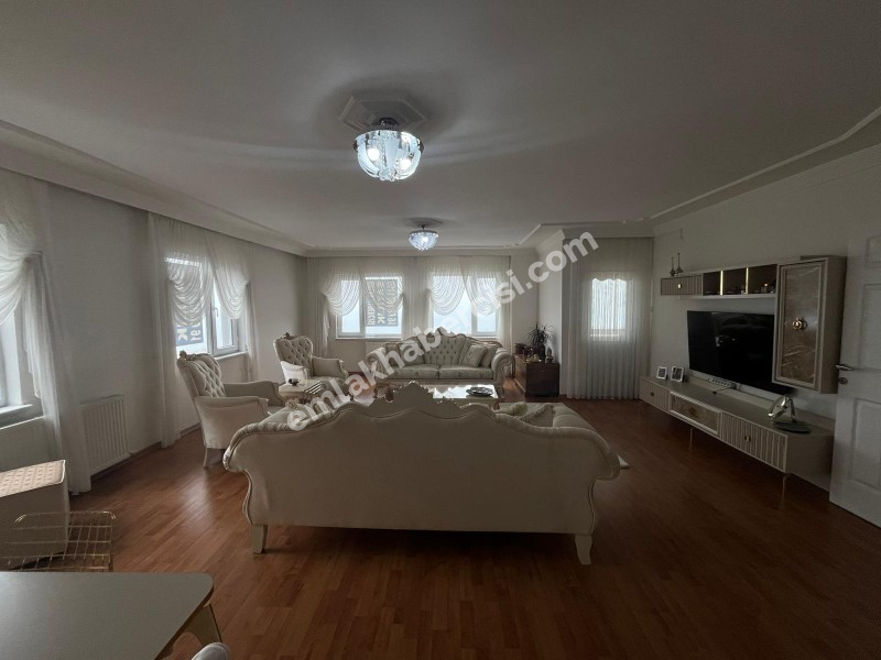 MUDANYA GÜZELYALI SİTELERDE OTOPARKLI, DENİZ MANZARALI SİTEİÇİ SATILIK 3+1 DAİRE