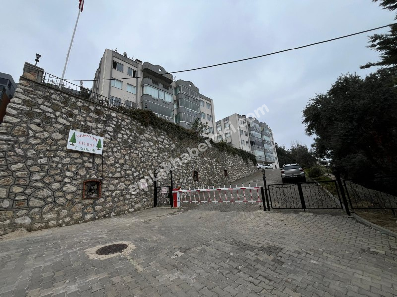 MUDANYA GÜZELYALI SİTELERDE OTOPARKLI, DENİZ MANZARALI SİTEİÇİ SATILIK 3+1 DAİRE