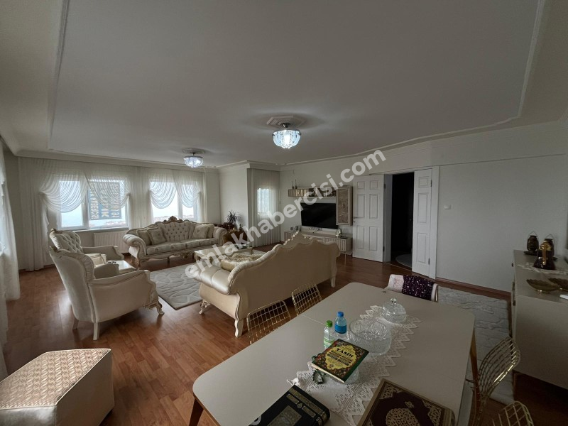 MUDANYA GÜZELYALI SİTELERDE OTOPARKLI, DENİZ MANZARALI SİTEİÇİ SATILIK 3+1 DAİRE