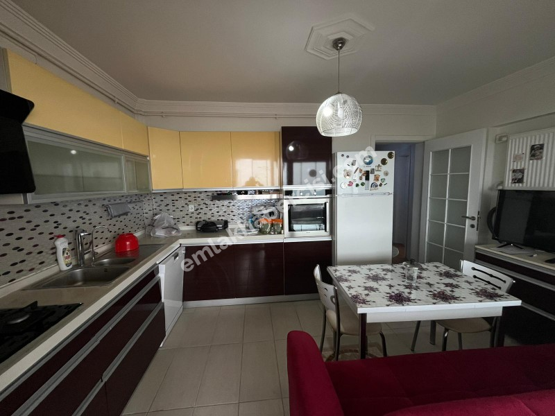 MUDANYA GÜZELYALI SİTELERDE OTOPARKLI, DENİZ MANZARALI SİTEİÇİ SATILIK 3+1 DAİRE