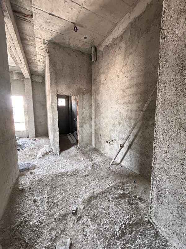 AFYON ÜÇOK EMLAKTAN  GÜVENEVLER MAH 2+1 60M² SATILIK DAİRE 