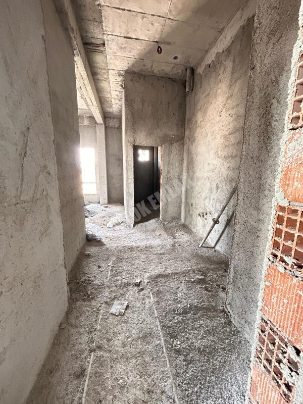 AFYON ÜÇOK EMLAKTAN  GÜVENEVLER MAH 2+1 60M² SATILIK DAİRE 