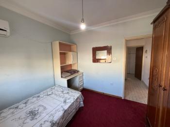 Lefkoşa Yenikent Bölgesinde Türk Koçanlı Bahçeli Satılık 3+1 İkiz Ev