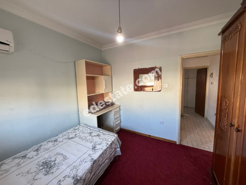 Lefkoşa Yenikent Bölgesinde Türk Koçanlı Bahçeli Satılık 3+1 İkiz Ev