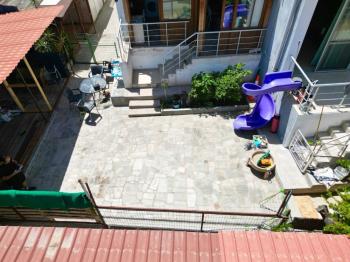 Kıbrıs Girne Alsancak ta Satılık 2+1 Çok Özel Bahçe Katı