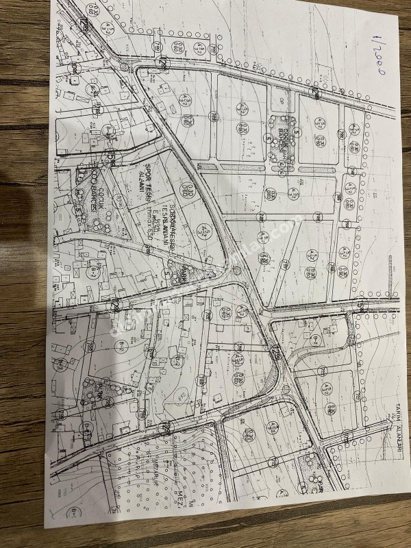 Didim Akyeniköy Merkezde imar Planı İçerisinde Satılık 1137M2