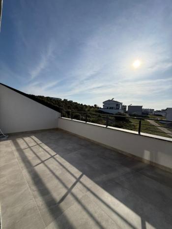 DİDİM HİSAR MAHALLESİ’NDE  135 m² GENİŞ KULLANIM ALANLI BAHÇELİ  GENİŞ TERASLI & BALKONLU 1 YAŞINDA 3+1 SATILIK VİLLA! 
