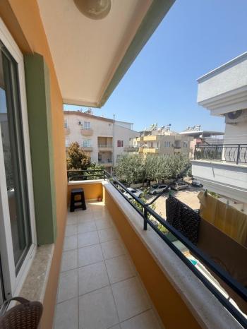 DİDİM ÇAMLIK MAHALLESİ’NDE  DENİZE YÜRÜME MESAFESİNDE 2+1 YOL CEPHELİ 2. KAT SATILIK DAİRE! 