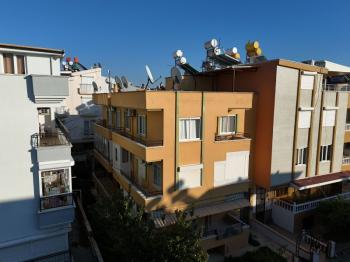 DİDİM ÇAMLIK MAHALLESİ’NDE  DENİZE YÜRÜME MESAFESİNDE 2+1 YOL CEPHELİ 2. KAT SATILIK DAİRE! 