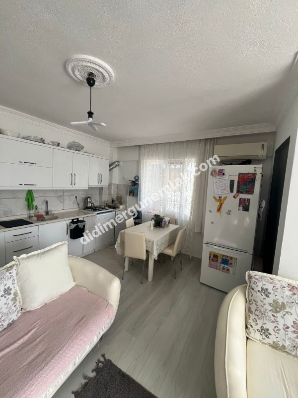 DİDİM EFELER MAHALLESİ' NDE GENİŞ BALKONLU 2+1 ACİL SATILIK – FIRSAT DAİRE!