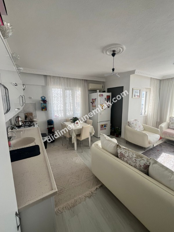 DİDİM EFELER MAHALLESİ' NDE GENİŞ BALKONLU 2+1 ACİL SATILIK – FIRSAT DAİRE!