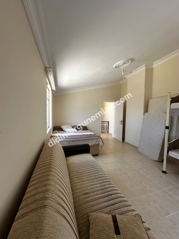 DİDİM EFELER MAHALLESİ ADNAN MENDERES BULVARI ÜZERİNDE ÇİFT BANYOLU  GENİŞ TERASLI   2+1 DUBLEKS FIRSAT DAİRE! 