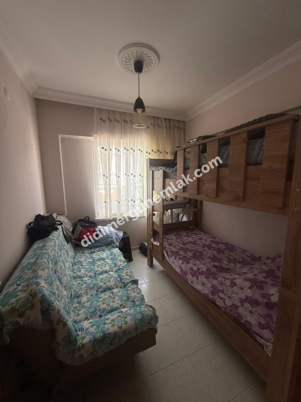 DİDİM ÇAMLIK MAHALLESİ’NDE  DENİZE YÜRÜME MESAFESİNDE 2+1 YOL CEPHELİ 2. KAT SATILIK DAİRE! 