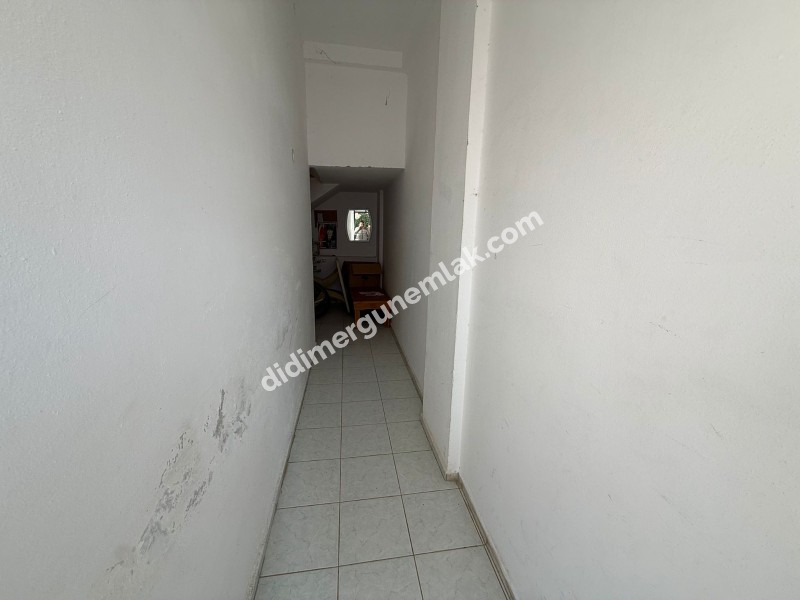 DİDİM ÇAMLIK MAHALLESİ’NDE  DENİZE YÜRÜME MESAFESİNDE 2+1 YOL CEPHELİ 2. KAT SATILIK DAİRE! 