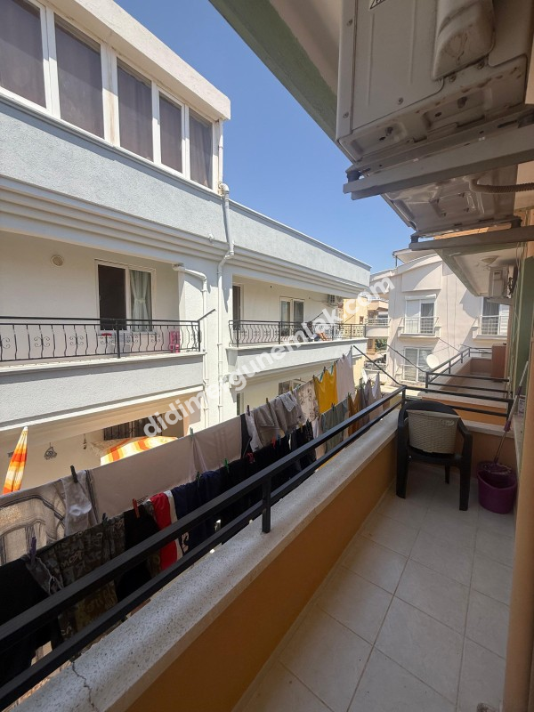 DİDİM ÇAMLIK MAHALLESİ’NDE  DENİZE YÜRÜME MESAFESİNDE 2+1 YOL CEPHELİ 2. KAT SATILIK DAİRE! 