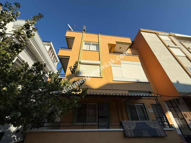 DİDİM ÇAMLIK MAHALLESİ’NDE  DENİZE YÜRÜME MESAFESİNDE 2+1 YOL CEPHELİ 2. KAT SATILIK DAİRE! 