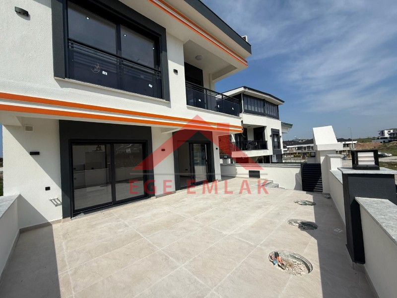 Didim'de Daire Parasına Satılık 3+1 Villa