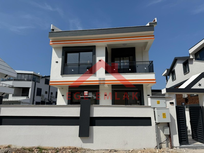 Didim'de Daire Parasına Satılık 3+1 Villa