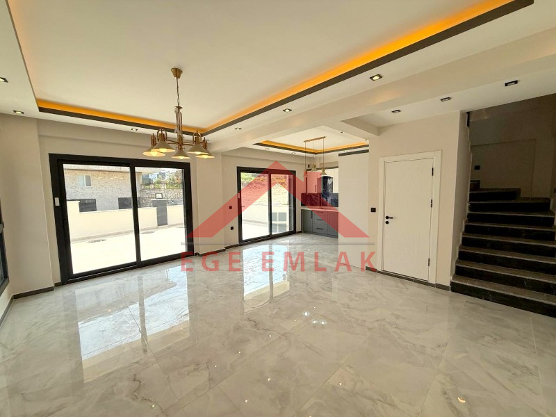 Didim'de Daire Parasına Satılık 3+1 Villa