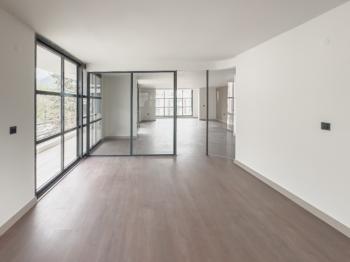 Marmaris Kemeraltı Mahallesi 2.Kat 130 m² 2 Bölüm Kiralık Ofis