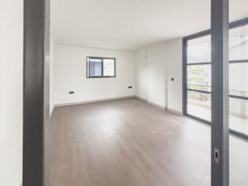 Marmaris Kemeraltı Mahallesi 2.Kat 130 m² 2 Bölüm Kiralık Ofis