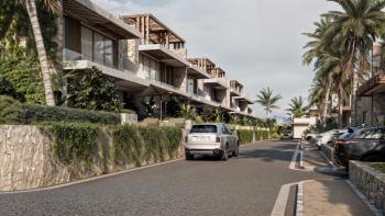 Kıbrıs Girne Esentepe'de Denize Sıfır Eşsiz Manzaralı Projede Satılık Özel Bahçe Teraslı 2+1 Daireler