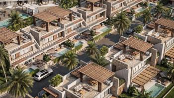 Kıbrıs Girne Esentepe'de Denize Sıfır Eşsiz Manzaralı Projede Satılık Özel Bahçe Teraslı 2+1 Daireler
