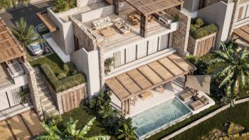 Kıbrıs Girne Esentepe'de Denize Sıfır Eşsiz Manzaralı Projede Satılık İki Katlı 3+1 Villalar