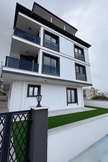 DİDİM HİSAR MAHALLESİ’NDE EŞYALI 2+1 YÜKSEK ZEMİN KAT SATILIK DAİRE!
