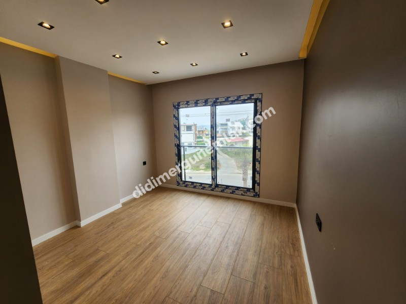 DİDİM HİSAR MAHALLESİ BULVAR ÜZERİNDE ULTRA LÜKS 2+1 – DÜKKAN ÜSTÜ 2. KAT ASANSÖRLÜ SATILIK DAİRE!