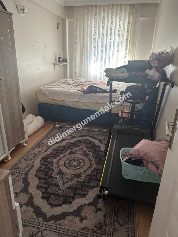 DİDİM YENİ MAHALLE’DE TAM KÖŞE GENİŞ BAHÇE KULLANIMLI 3+1 YÜKSEK GİRİŞ SATILIK DAİRE!