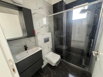 Lefkoşa Gönyeli'de Aytan Market Yanı  Full Eşyalı AYLIK ÖDEMELİ Kiralık  2+1 Yeni Daire 