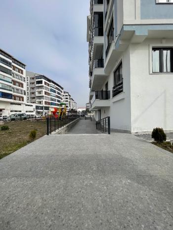 Güvenay - Çorum Üçtutlar Mah. Çevre Yolu Bulvarı Satılık 4+1 Daire 