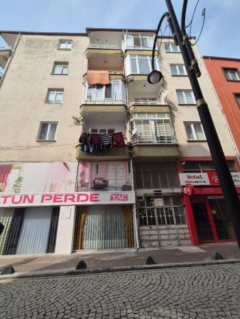 GÜVENAY -  ÇORUM YENİYOL MAH. ZAFER ÇARSISI ARKASI 2+1 EŞYALI KİRALIK DAİRE