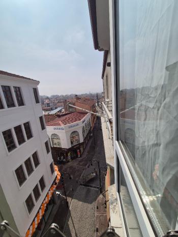 GÜVENAY -  ÇORUM YENİYOL MAH. ZAFER ÇARSISI ARKASI 2+1 EŞYALI KİRALIK DAİRE