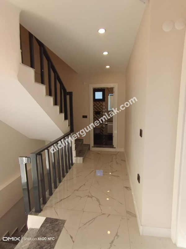 DİDİM YEŞİLKENT YOLUNDA ULTRA LÜKS 4+1 AKILLI VİLLA | 245m² ARSA | HAVUZLU | OTOPARKLI | İSKANLI! 