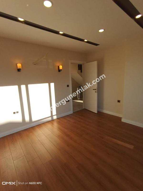 DİDİM YEŞİLKENT YOLUNDA ULTRA LÜKS 4+1 AKILLI VİLLA | 245m² ARSA | HAVUZLU | OTOPARKLI | İSKANLI! 
