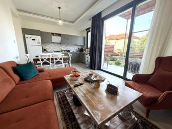 Kıbrıs Girne Ozanköy Full Eşyalı Bahçe Kullanımlı 2+1 Satılık Daire
