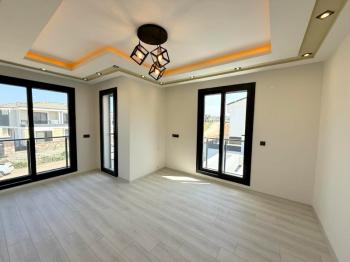 Didim'de Satılık Sıfır Villa