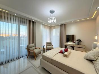 Didim'de Satılık 5+1 Tam Müstakil Villa