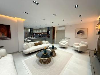 Didim'de Satılık 5+1 Tam Müstakil Villa