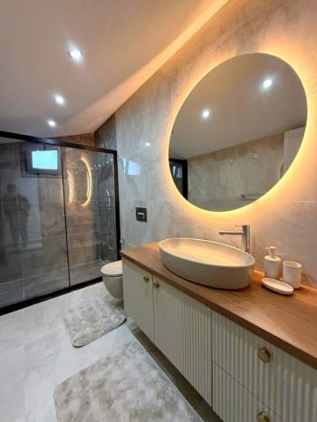 Didim'de Satılık 5+1 Tam Müstakil Villa