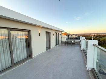 Didim'de Satılık 5+1 Tam Müstakil Villa