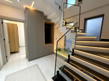 Didim'de Satılık 5+1 Tam Müstakil Villa