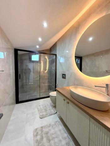 Didim'de Satılık 5+1 Tam Müstakil Villa