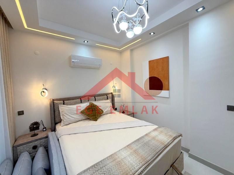 Didim'de Satılık 5+1 Tam Müstakil Villa