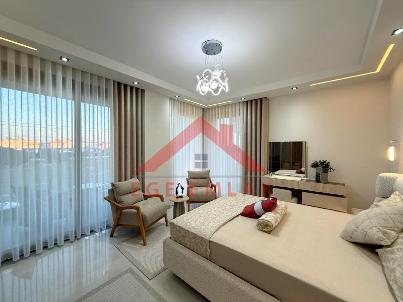 Didim'de Satılık 5+1 Tam Müstakil Villa